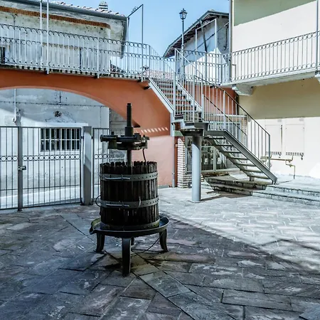 Klara's Maggiore E 24 Min Da Malpensa Airport Appartement Castelletto sopra Ticino