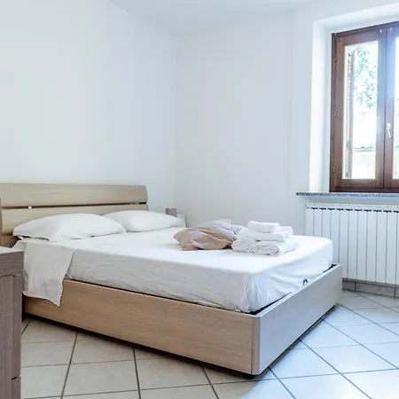 Apartment Klara's Maggiore E 24 Min Da Malpensa Airport