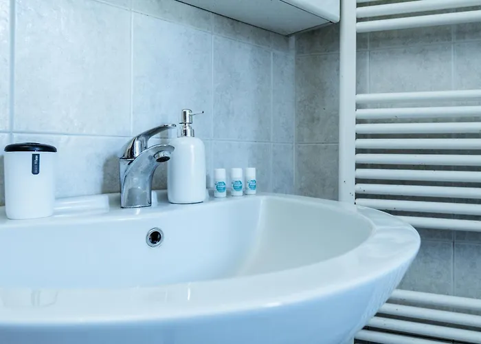 Daire Klara's Maggiore E 24 Min Da Malpensa Airport Castelletto sopra Ticino